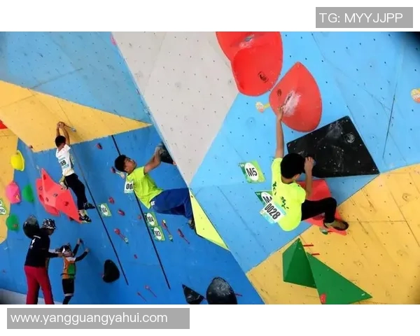 南京攀岩队在极限运动会中的精彩表现与状态分析