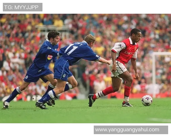 周丽专访：从绿茵场到人生舞台的足球旅程回顾与思考